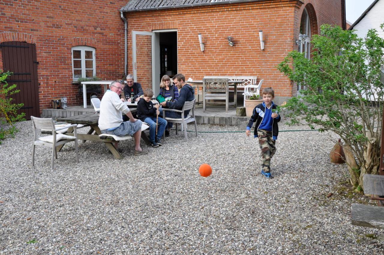 Lundsgaard Bed&Breakfast Fåborg Exterior foto